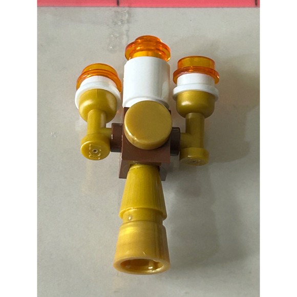 LEGO Disney Princess Belle Beast Lumiere Cogsworth Minifigure Set - Picture 5 of 10